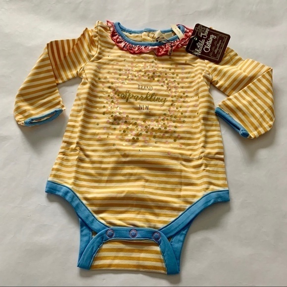 🍎MJ “HELLO BABY” BODYSUIT SET - Picture 6 of 8